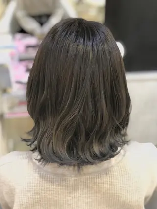 カラー 縮毛矯正　野口 恵のヘアスタイル