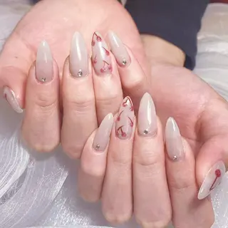 ネイル yu ri 🌹のネイルデザイン