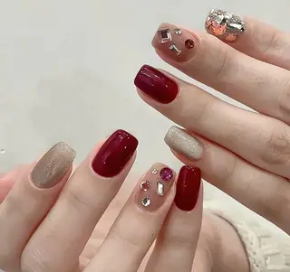 ネイル LEDアイラッシュ ∩_∩アオイのマツエク・マツパデザイン