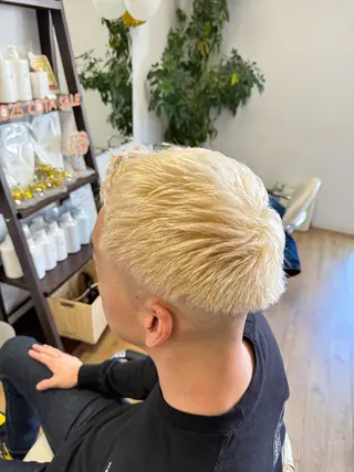 ショート 【Natural】 のり👦🏻のヘアスタイル