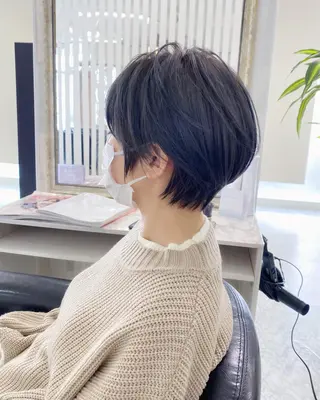 ショート カラー YURI ✨のヘアスタイル