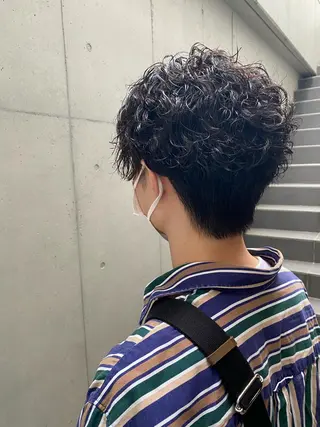 パーマ メンズ ✨透明感カラー✨ 🦖佐々木未来🦕のヘアスタイル