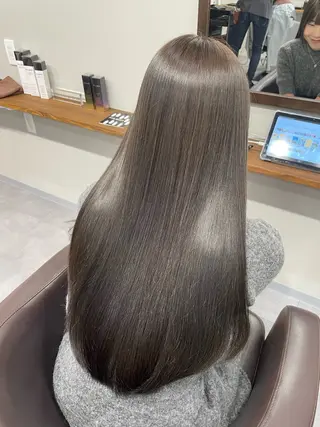 ロング 縮毛矯正、髪質改善／ 松田 龍之介のヘアスタイル