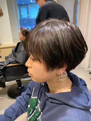 ショート カラー 新宿三丁目 Miyukiのヘアスタイル