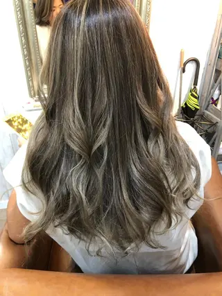 ロング 🐆アンドウ チカコ🦓のヘアスタイル