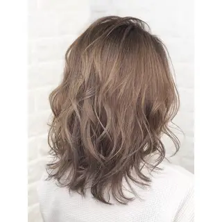 ミディアム カラー KIZU 髪質改善 オカルト怪談のヘアスタイル