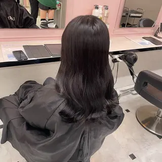 ミディアム うる艶トレンドヘア 🕊️上野BABYのヘアスタイル
