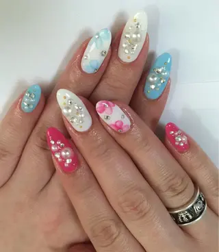 ネイル 40代からの爪を守る ×ケア重視サロン♡のネイルデザイン