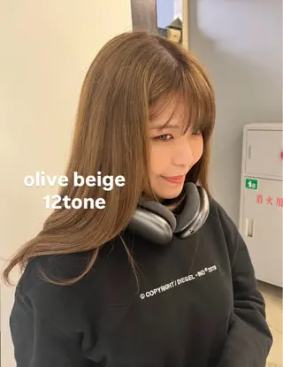 カラー leto所属・グレージュカラー💫 赤み消し/ヒナのヘアスタイル
