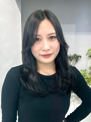 セミロング レイヤー×ツヤカラー 渋谷/kougaのヘアスタイル