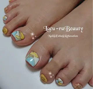 ネイル 小顔と腸の専門店 ラクーラビューティのエステ・リラクイメージ