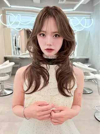 ロング カラー ヘアアレンジ 🇰🇷韓国ヘア 髪質改善yamatoのヘアスタイル