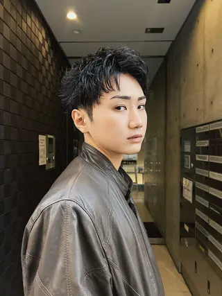 ショート メンズ 大阪メンズハイトーン /スパイキー/RAIのヘアスタイル