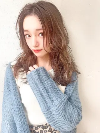 セミロング HAIR WORKS HELM所属・ショート✨ボブ✨代表 新田見美仁のヘアスタイル