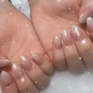 ネイル LUANA所属・LUANA ジュリのネイルデザイン