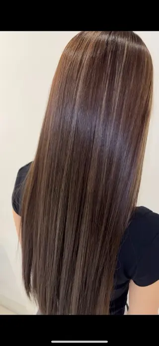 カラー 豆田 祐人のヘアスタイル