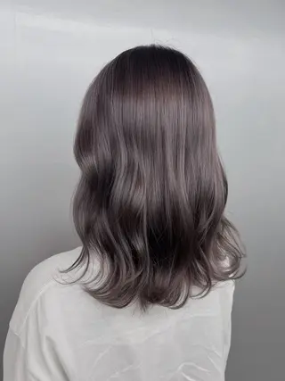 カラー 透明感/グレージュ/ ベージュ/るな🪽のヘアスタイル