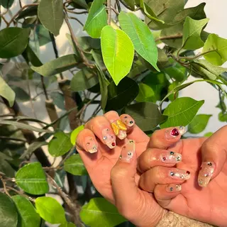 ネイル ☁️BLITZ 🎀笠原雪音🎀のネイルデザイン