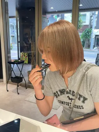 ショート カラー 美髪矯正/ハイトーン 🪸🩰ヒナコのヘアスタイル