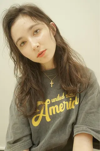 セミロング Neolive caffのヘアスタイル