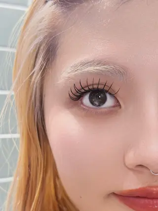 マツエク・マツパ SALON VILLAGE所属・cherien 梅津のマツエク・マツパデザイン