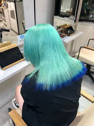 ミディアム デザイン🥇複雑履歴 ハイトーン特化のヘアスタイル