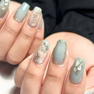 ネイル P nail所属・P nail ピーネイルのネイルデザイン