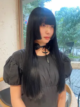 ロング 🌸cocomi🌸 透明感カラー🩶パリのヘアスタイル