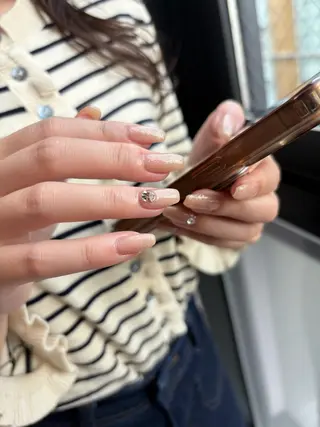 ミディアム CLALA Ayumiのネイルデザイン