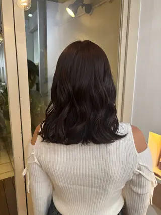 セミロング カラー くいた あやなのヘアスタイル