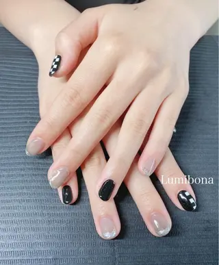 ネイル Lumibona ピールオフ専門店のネイルデザイン