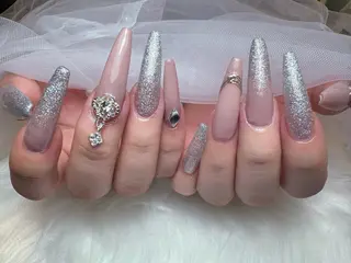 ネイル K&R Nail所属・Nail Salon K&Rのネイルデザイン