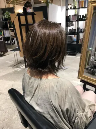 ミディアム 当日予約🆗ショート /ハイライト/松本のヘアスタイル