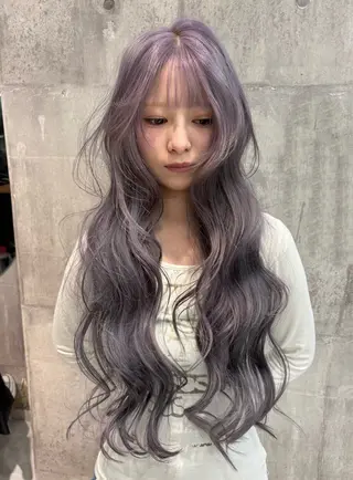 ロング のん🎀ハイトーン/ レイヤーカット🐳のヘアスタイル