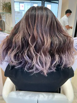 カラー IwAsh中山所属・✂︎中山ブリーチ・ パーマ✂︎露木智也のヘアスタイル