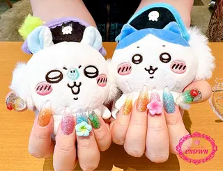 ネイル CROWN プライベートサロンのネイルデザイン