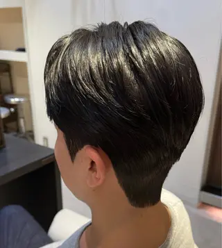 ショート パーマ メンズ YUKI🇰🇷 カルマ／ダウンパーマのヘアスタイル