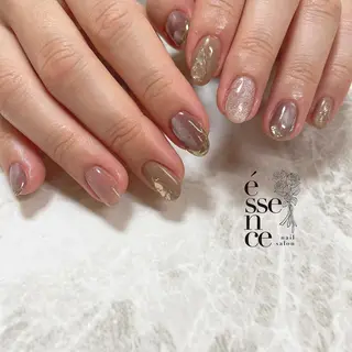 ネイル essence所属・pétit maakoのネイルデザイン
