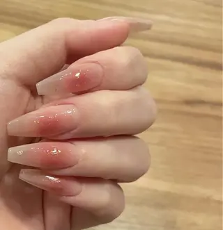 ネイル R nailsalon所属・Rネルサイン よ よのネイルデザイン