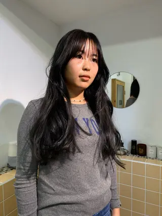 ロング カラー iroha/ n.w.h🎀のヘアスタイル