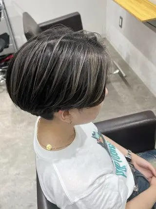 ショート カラー ✨【公式】 juhl.横浜✨のヘアスタイル