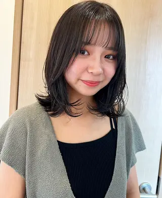 ミディアム カラー トレンドと似合わせ/ マンツーマン/西上楓のヘアスタイル