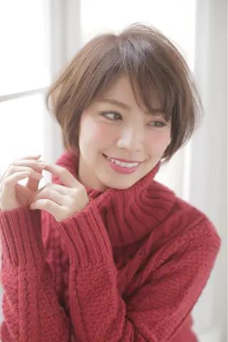 ショート カラー パーマ エイト ウメダのヘアスタイル