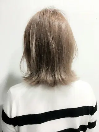 カラー ショート Elsa エルサのヘアスタイル