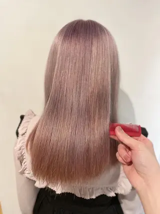 ロング カラー ヘアアレンジ にいた　かづしげのヘアスタイル