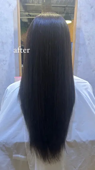 ロング カラー 尾崎 恭子のヘアスタイル