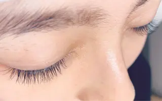 マツエク・マツパ 佐藤 詩織のマツエク・マツパデザイン