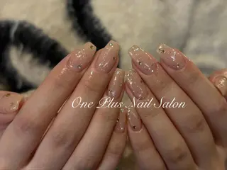 ネイル One Plus Nail Salonのネイルデザイン