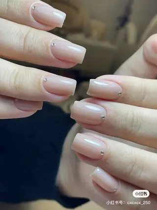 ネイル NFY-もも 長さ出し専門のネイルデザイン