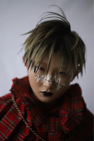 ショート カラー DADACUBIC 齋藤　樹のヘアスタイル